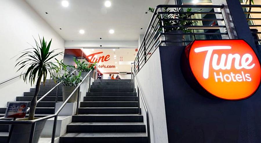 Tune Hotel - Waterfront Kuching Exterior photo