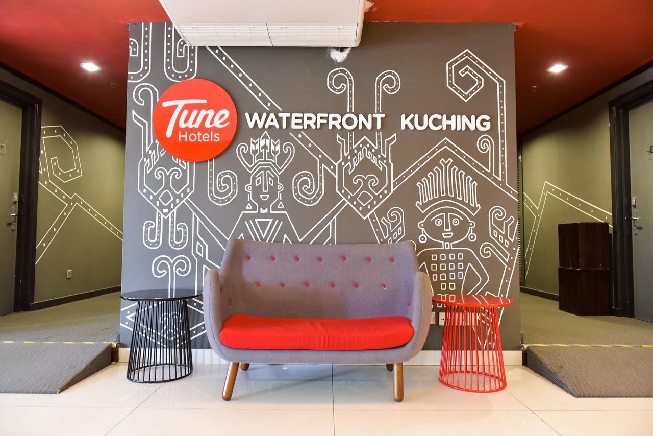 Tune Hotel - Waterfront Kuching Exterior photo